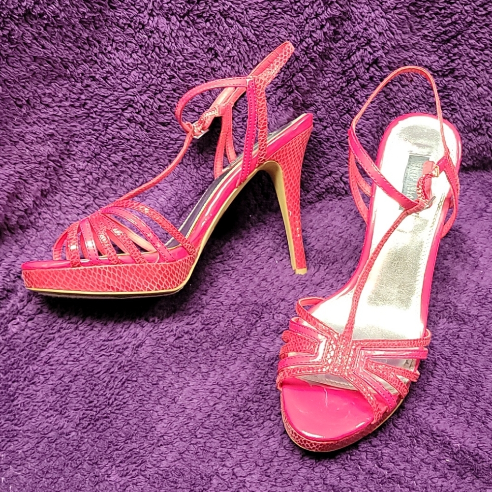 White House Black Market Strappy Heels Genoa